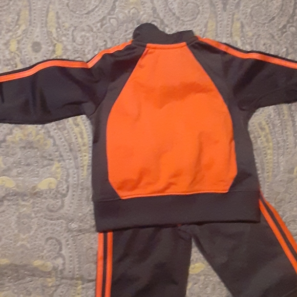 Adidas tracksuit size 6m - Picture 4 of 4